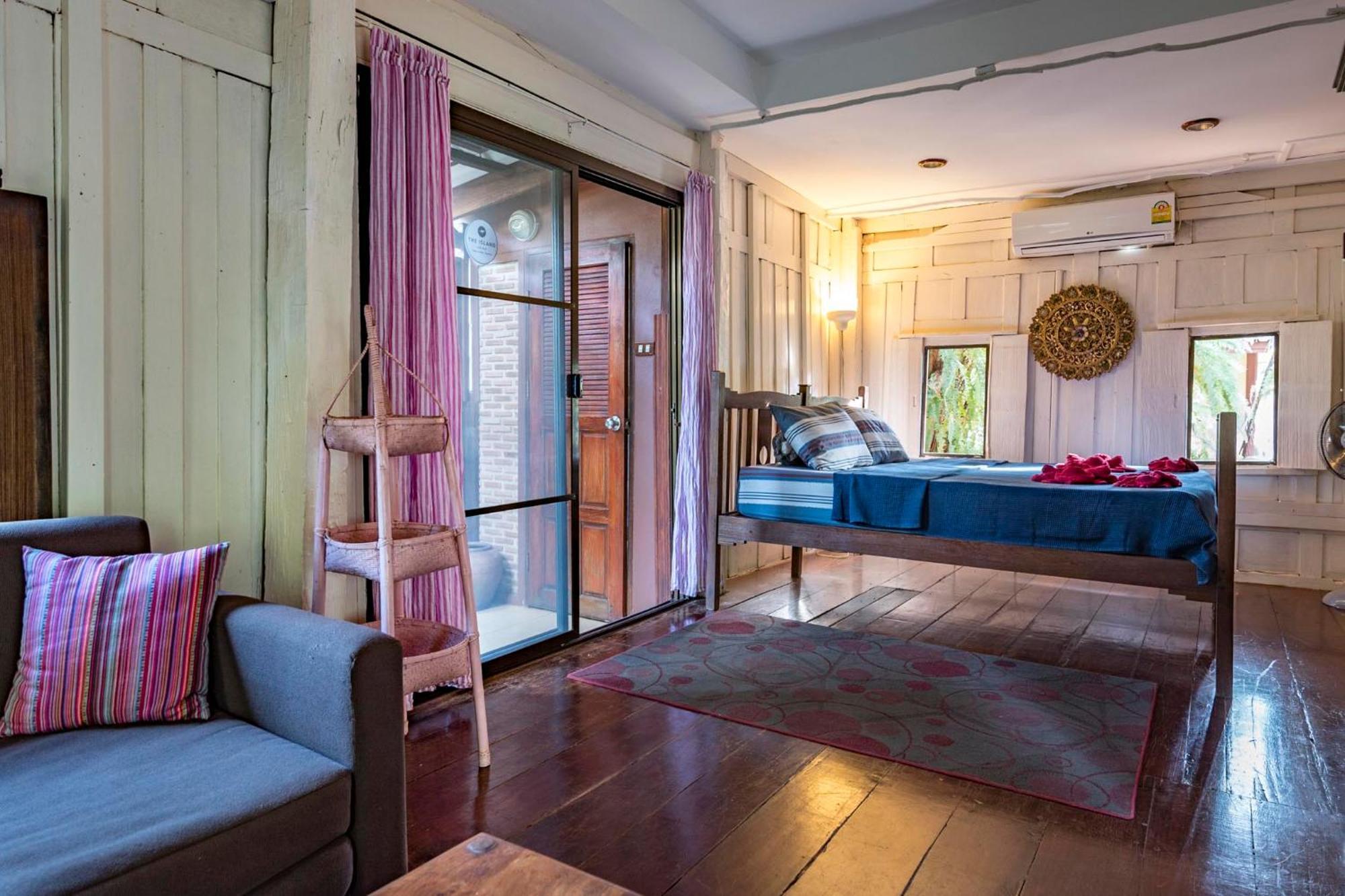 Thai Heritage Koh Mak Hotel Exterior photo